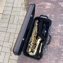 Accent Model AS710L Alto Saxophone