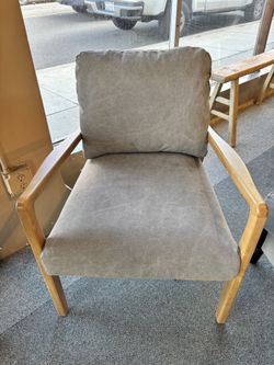 Chair. SKU GDHTUH