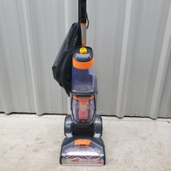 Like New Carpet Cleaner / Shampooer