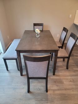 60” Table 4 chairs and bench