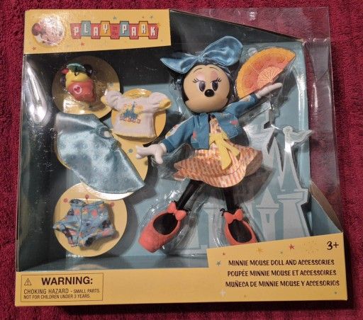 Play In The Park Minnie Doll And Accessories