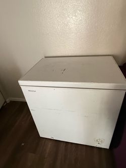 Hisense deep freezer