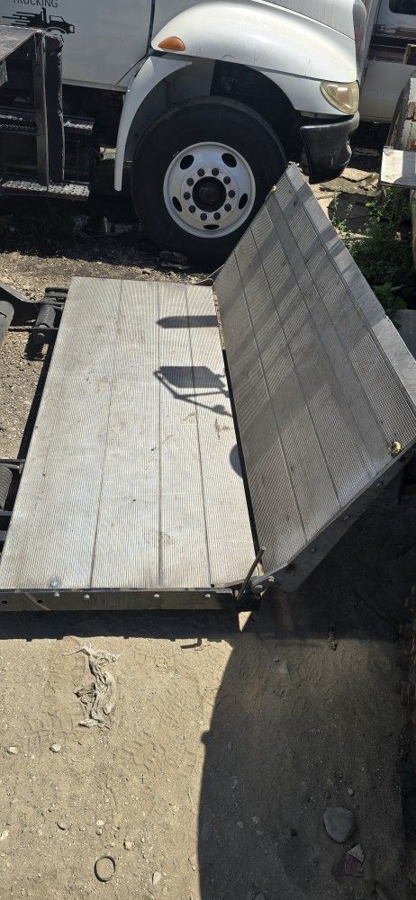 Lift Gate