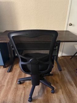 Desk setup (work from home)