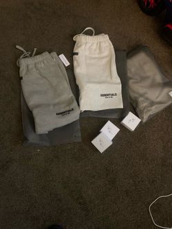 ESSENTIAL SHORTS