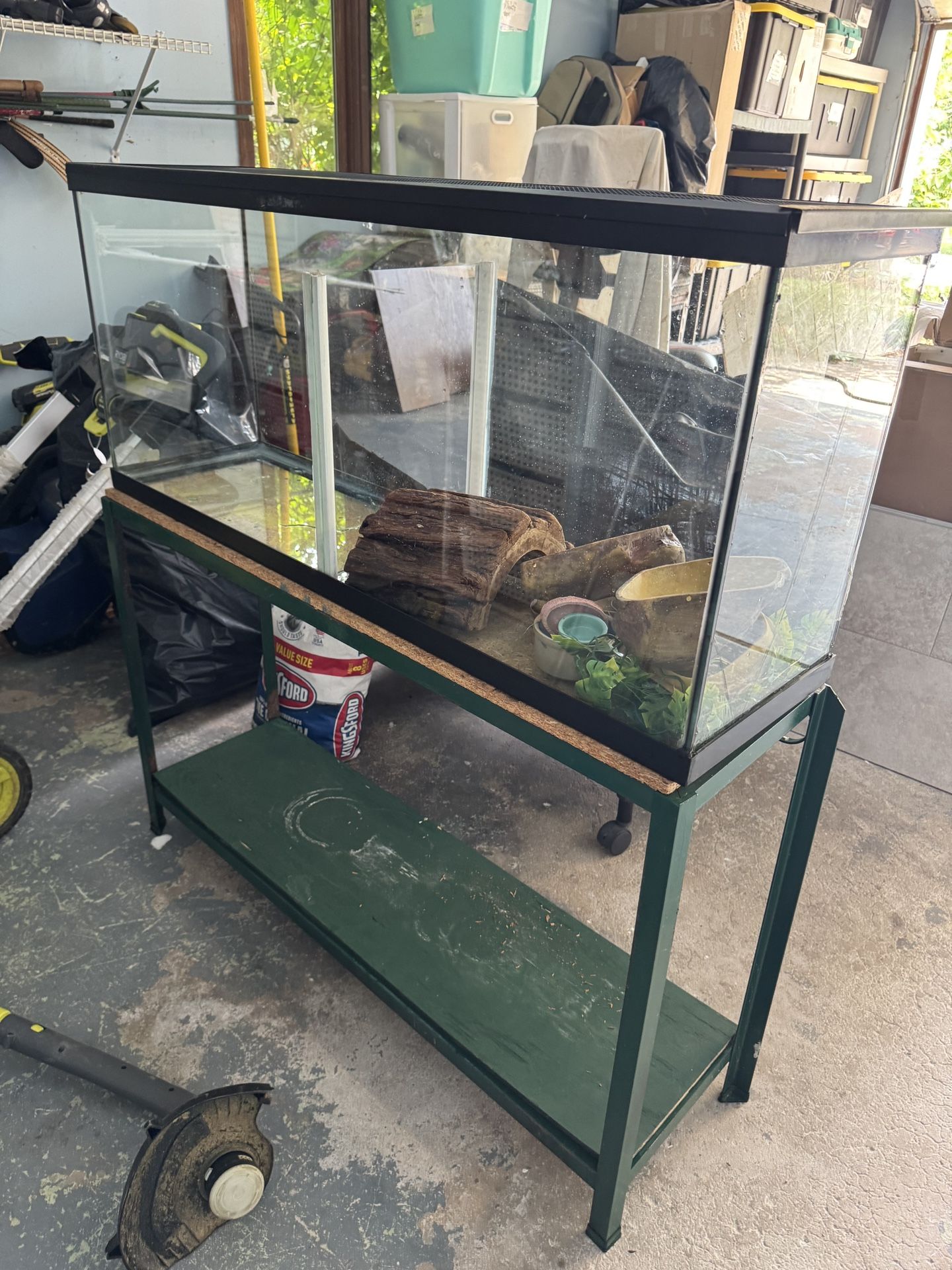 Reptile Aquarium With Stand And Supplies