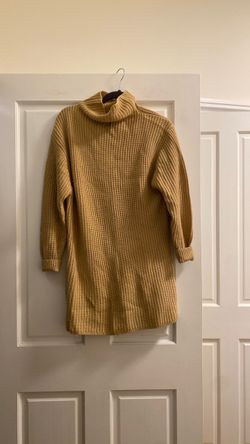 Aritzia sweater dress SIZE XS