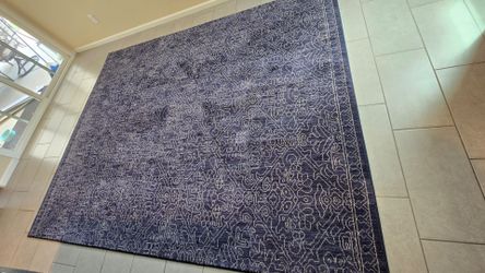 8 x 10 Area Rug