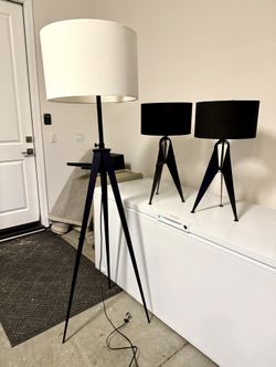 FAST SALE⚡️Floor Lamp + Matching Table Lamps Set 💡