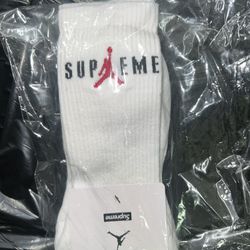 Supreme x Jordan socks Large box logo tee shirt sweatshirt sweatpants pants hoodie hat jacket hat bag sb lo hi 1 3 4 5 air m L xl