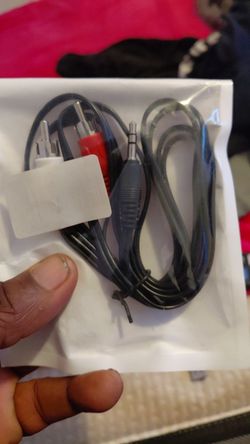 3.5mm Stereo to Dual RCA Audio Cable - New