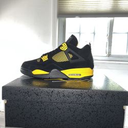 Jordan Black Thunder 4’s