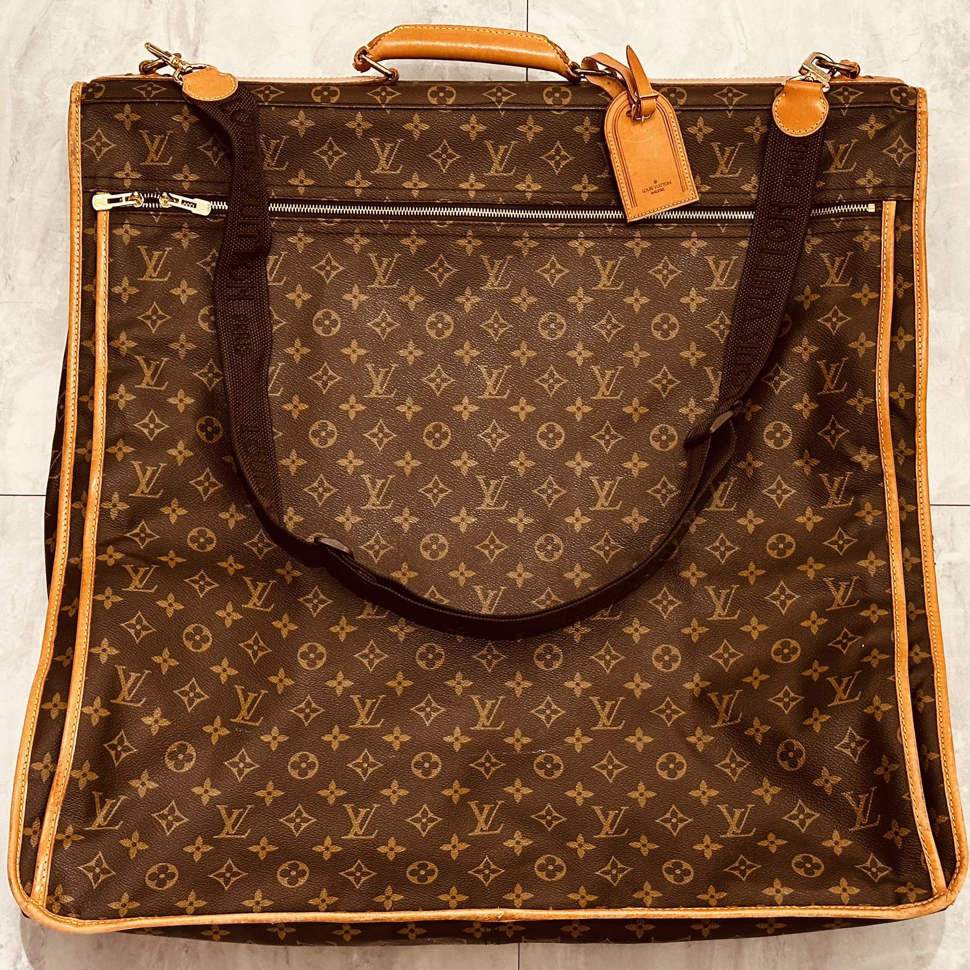Louis Vuitton Garment Bag