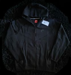 Nike Tech Fleece Full-Zip Hoodie Black — Large