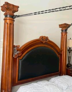 Bedroom set