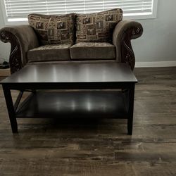 Couch And Table 