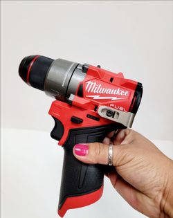 M12 FUEL 12V Lithium-Ion Brushless Cordless 1/2 in. Drill Driver (Tool-Only) model number 3403-20