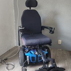 Electric Wheelchair