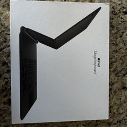 iPad Magic Keyboard 