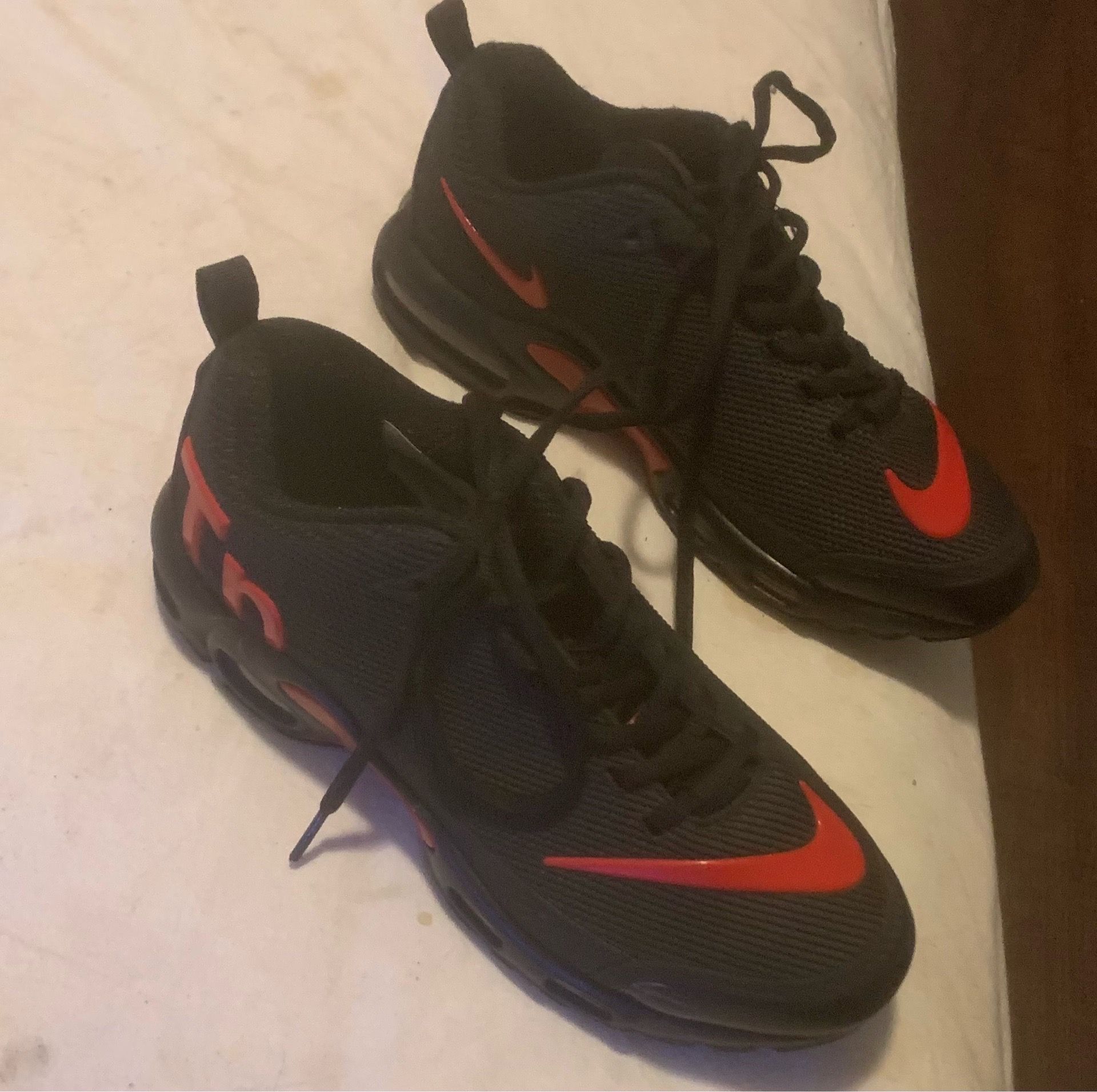 Women’s size 8