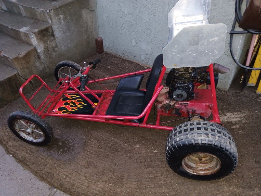 Go-Kart With Tecumseh 5.5 H.P Engine