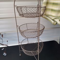 Brown 3 Tiered Metal Wire Baskets With Collapsible Stand 