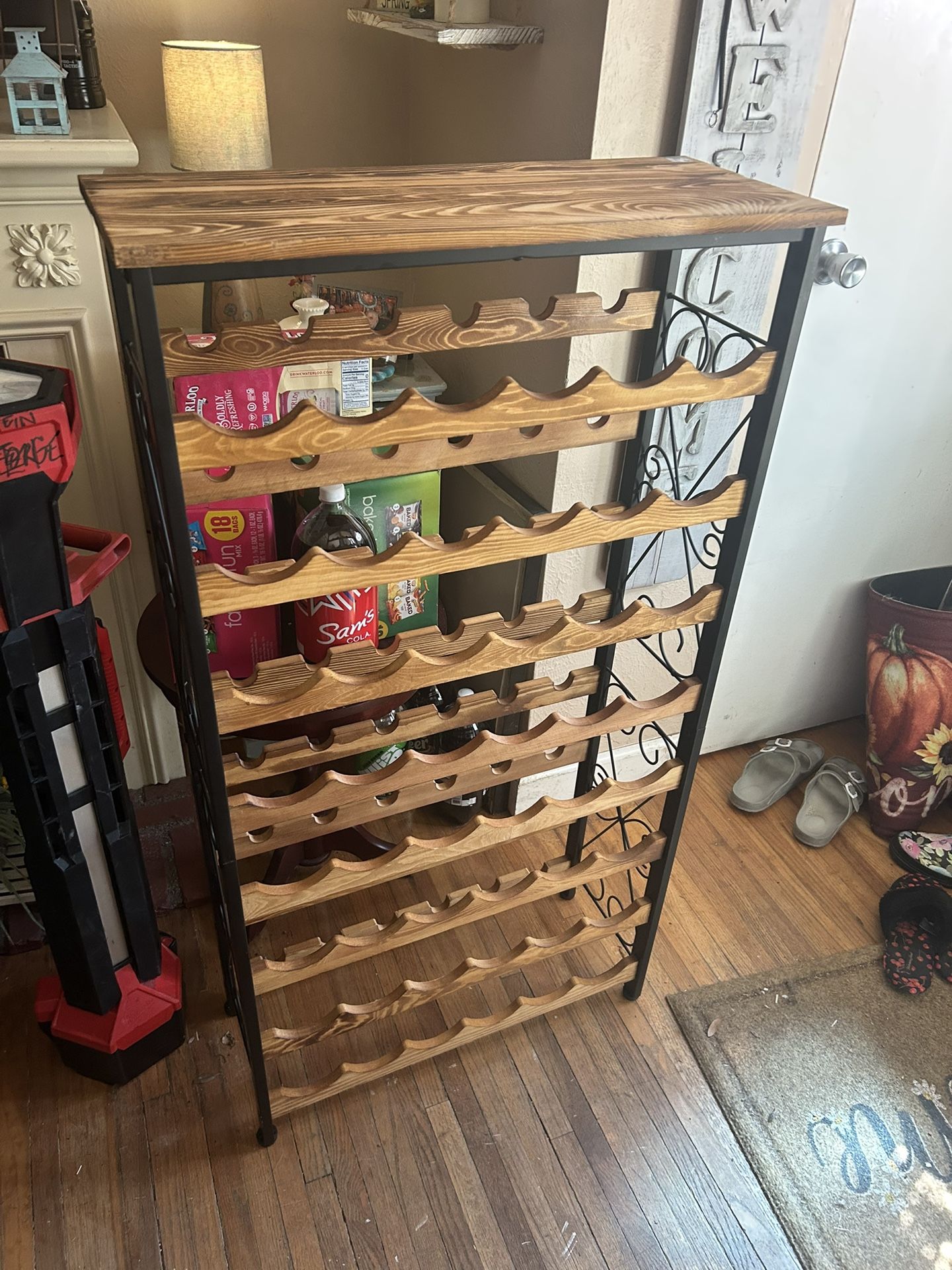 CUTE WINE RACK /WOOD AND METAL 