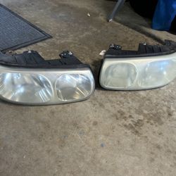 2004 Buick Lasabre Limited Original Headlight Assembly 