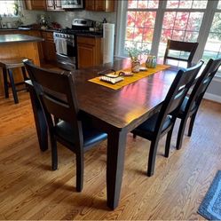 Dining Set