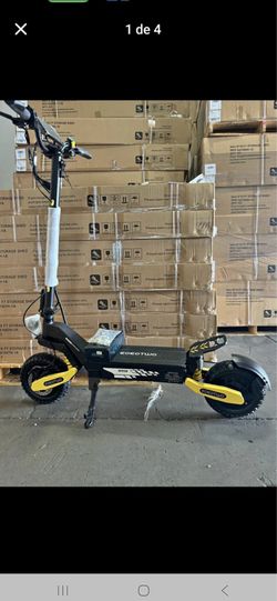 Brand new in box electric scooter with turn signals 37 MPH