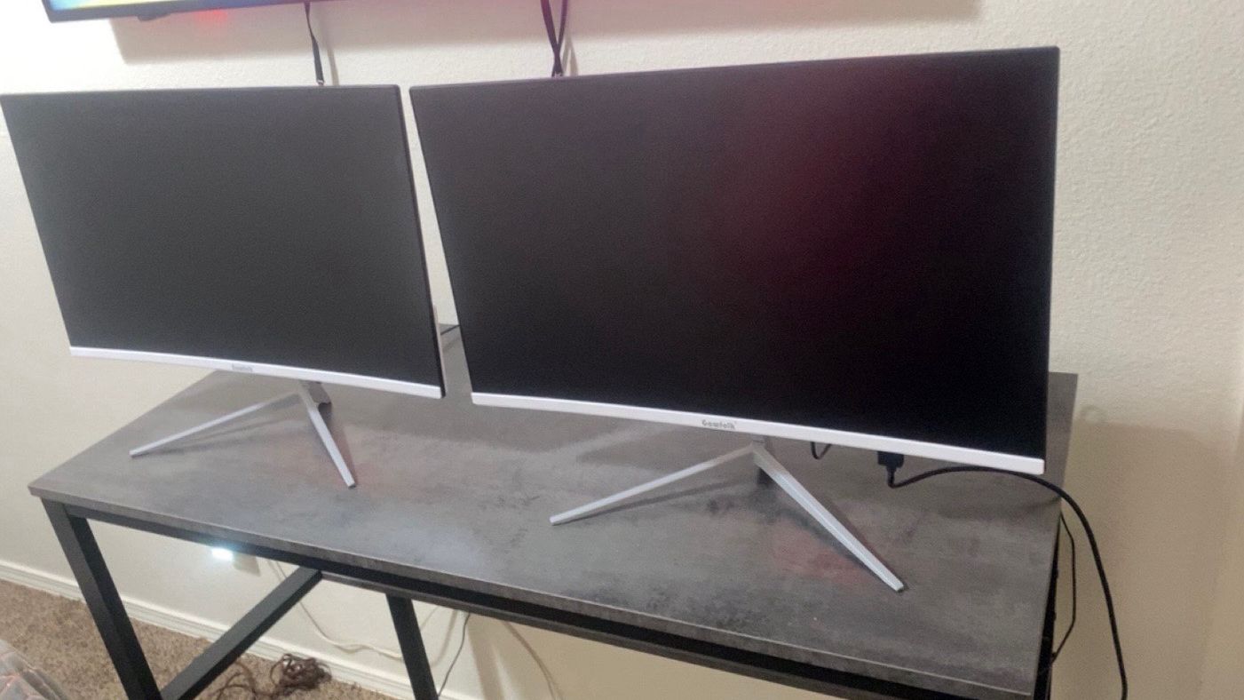 2 Monitors