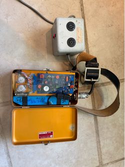 Norman 200 B with charger