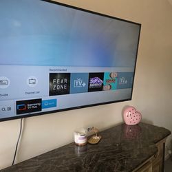 Samsung TV-  49 Inches