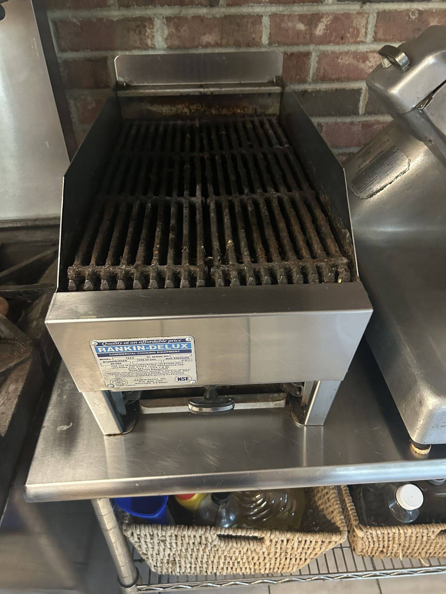 Propane Char Broiler
