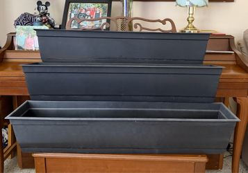 Three Rectangular Planters (3ftx8inches)