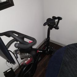 Peloton Bike