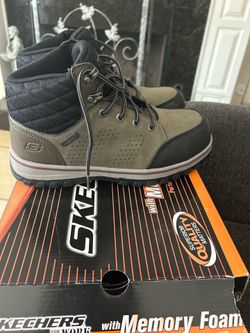 Sketchers Women for Work Boots