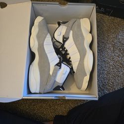 Air JORDANS. SIZE 8 MENS