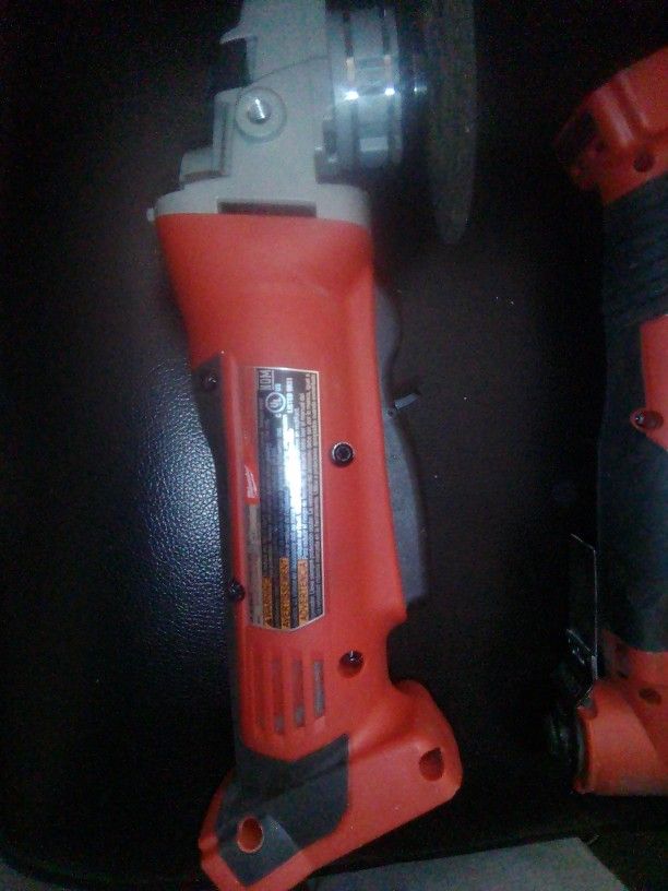 Milwaukee Angle Grinder
