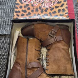 Naughty Monkey Women's Stomper Boots Size 7 NEW