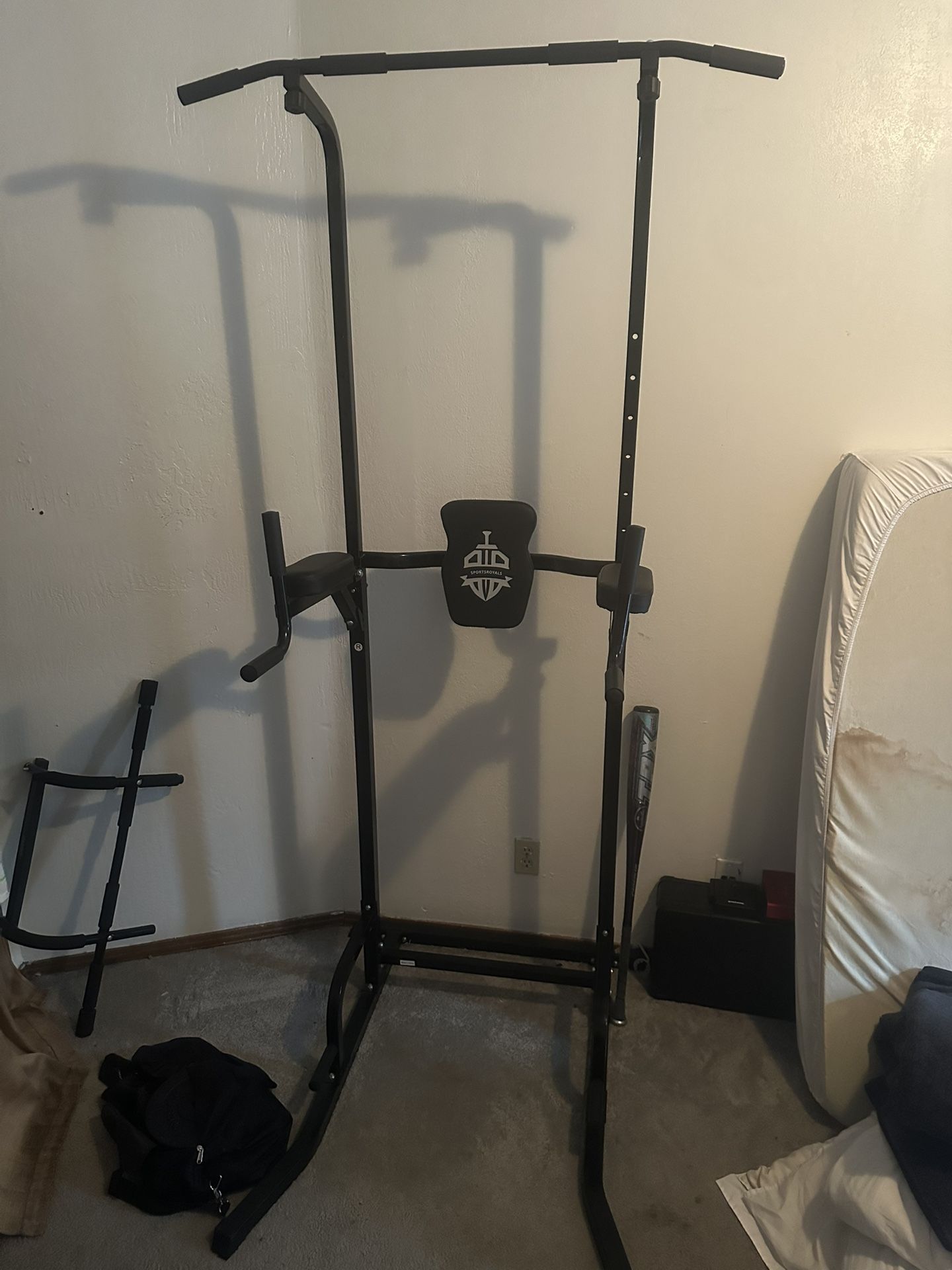Power Tower / Pull Up Bar