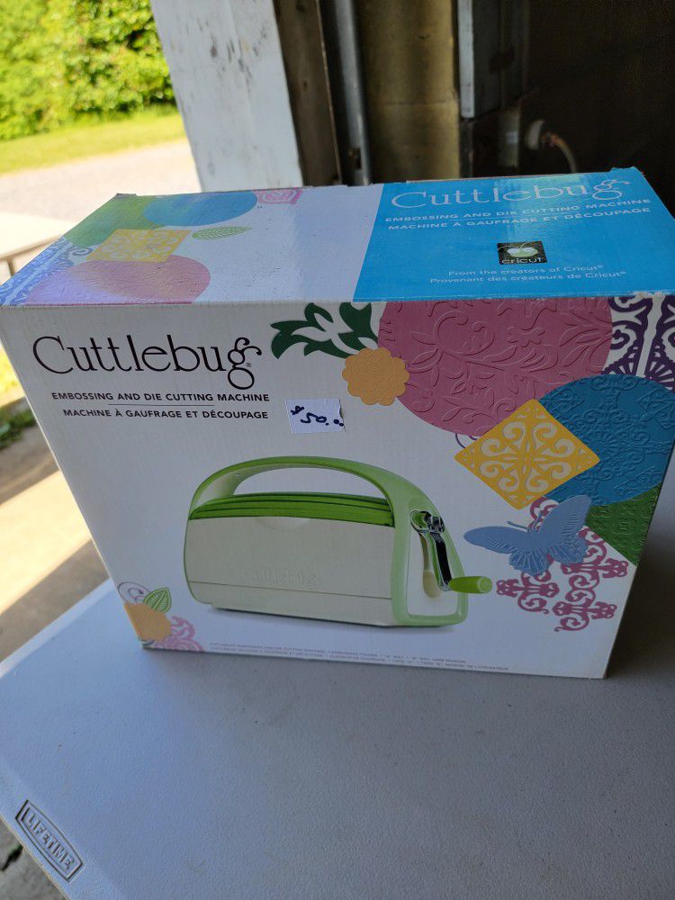 Cricut Cuttlebug Diecutting Machine