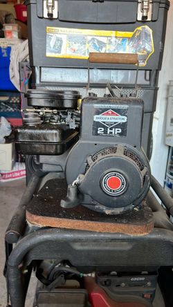 Briggs. & Stratton