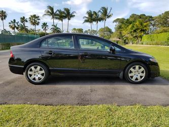 2009 HONDA CIVIC 112000 MILES $200 PER MONTH!