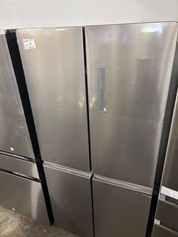 Frigidaire 4-Door Refrigerator NO WATER NO ICE (GARAGE READY)