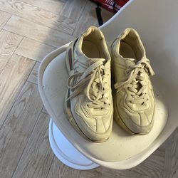 Gucci Shoes 