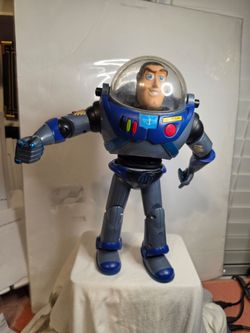 Buzz Lightyear Action Figure Toy 11.5" as is condition NOT Tested #LB