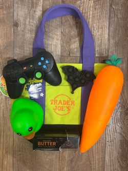 Trader Joe's Boo Bag 🎃💚