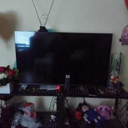 Hisense TV And Remote All Work 