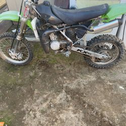 Moto Kawasaki